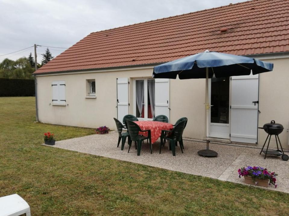 Maison Independante Lailly-en-Val Екстер'єр фото